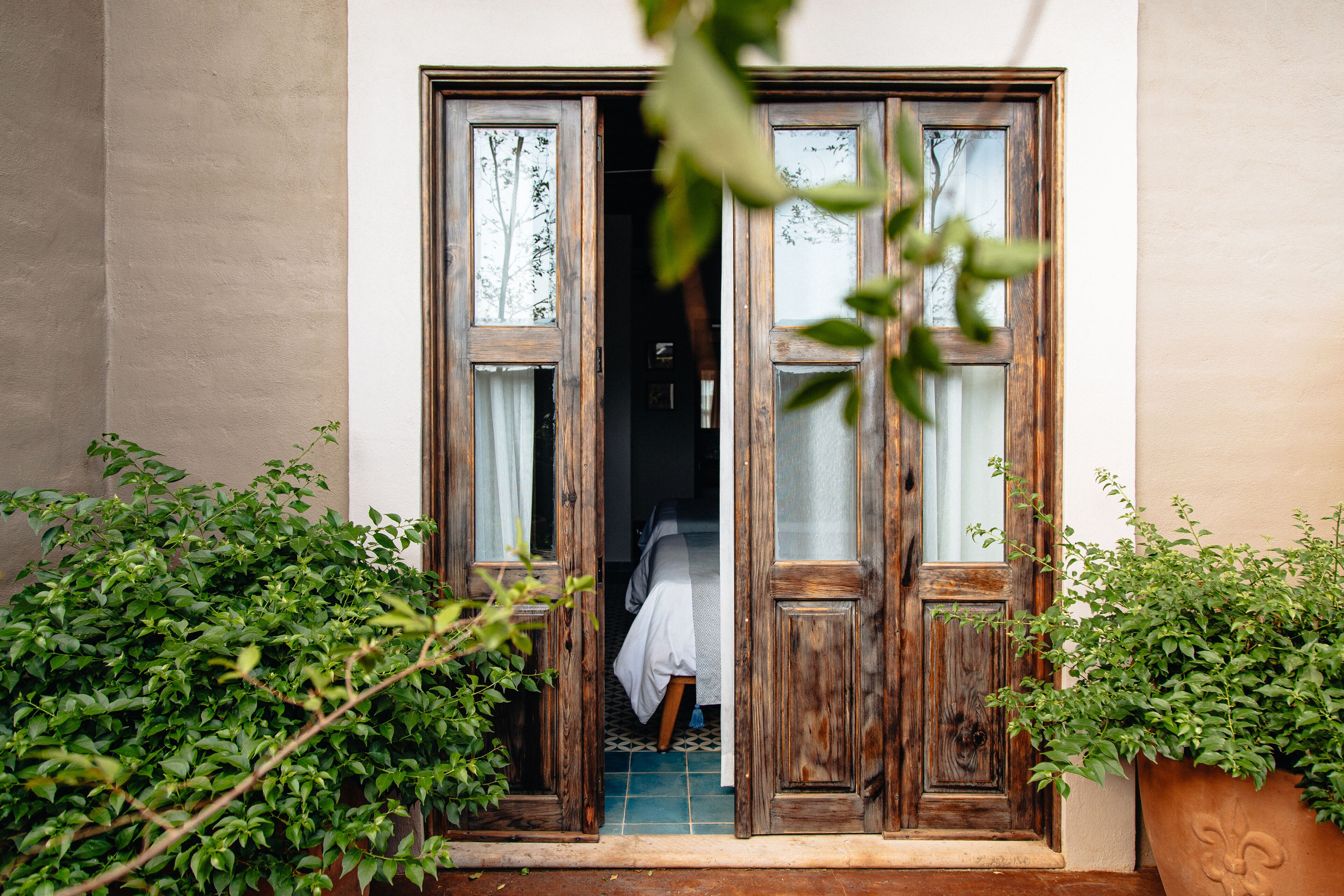 تفاصيل الفندق من الخارج