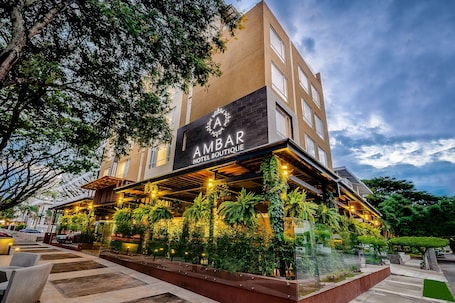 Front of property - evening/night