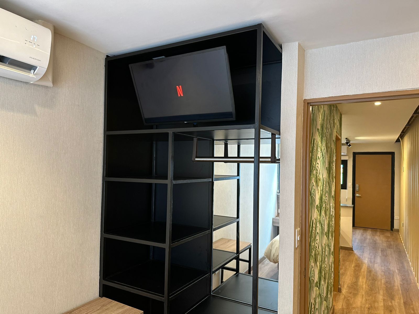 deluxe room | 1 bedroom, pillow-top beds, blackout curtains, free wifi