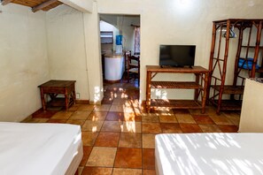 Bungalow Économique, 2 chambres, fumeurs, coin cuisine | Wi-Fi gratuit, draps fournis