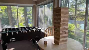 Spielezimmer