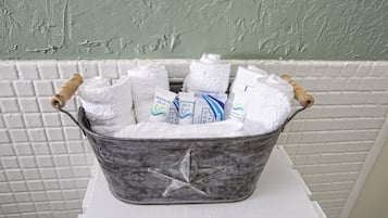 Towels, soap, shampoo, toilet paper