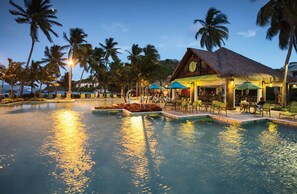 Outdoor pool - It's Always 5 O'Clock! (St. Thomas)