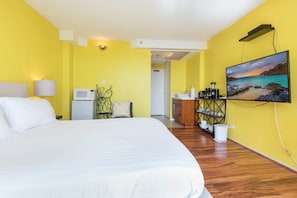 1 chambre, fer et planche à repasser, accès au Wi-Fi (inclus)