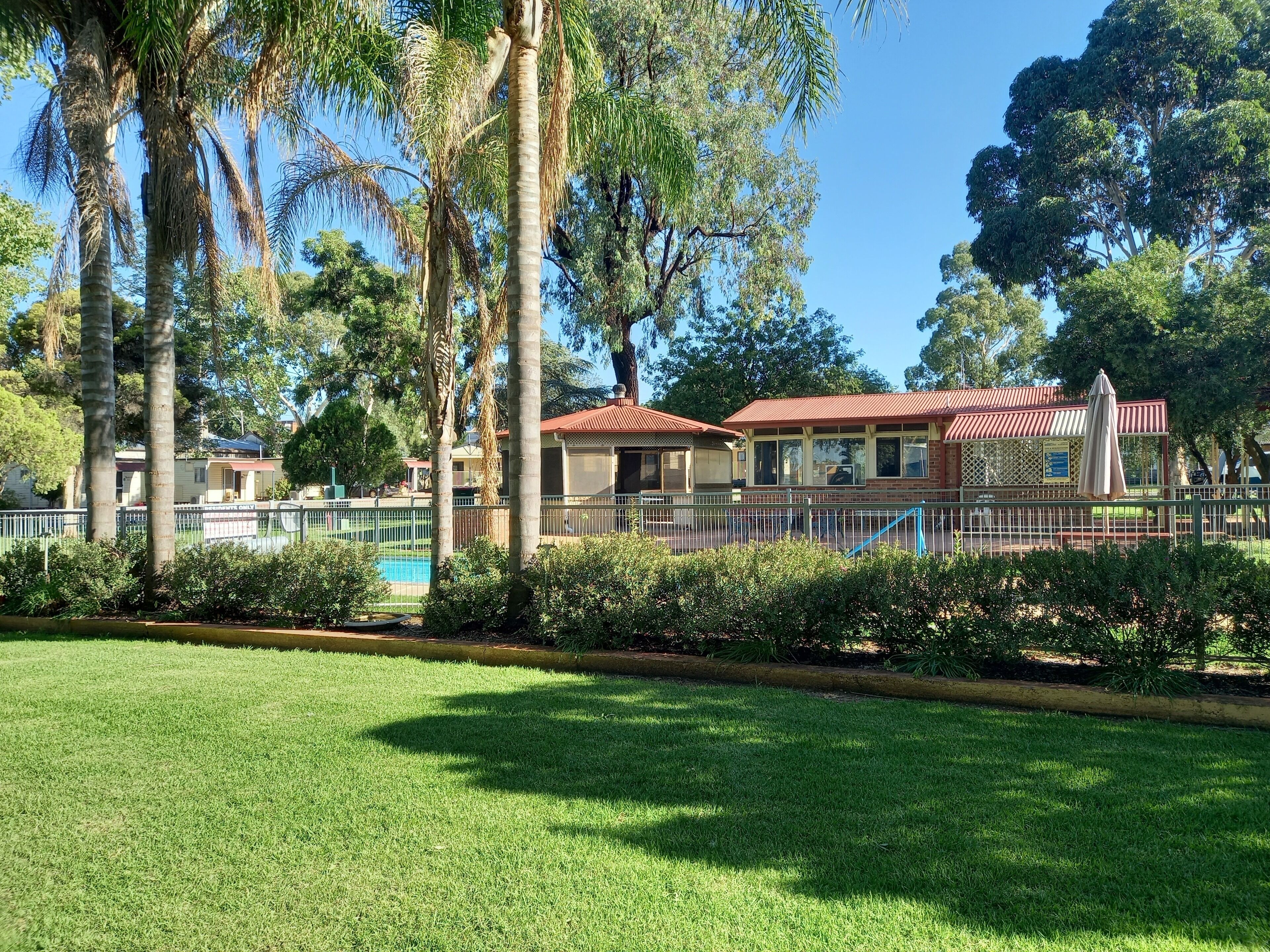 Grillaus-/piknikalue