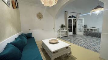 Een flatscreentelevisie