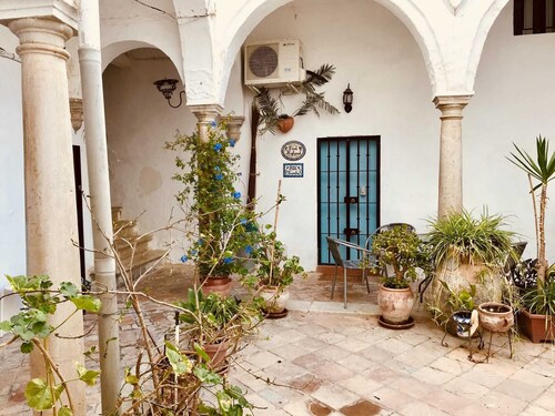 Palace House "La Casa Empeño" in Historic Center