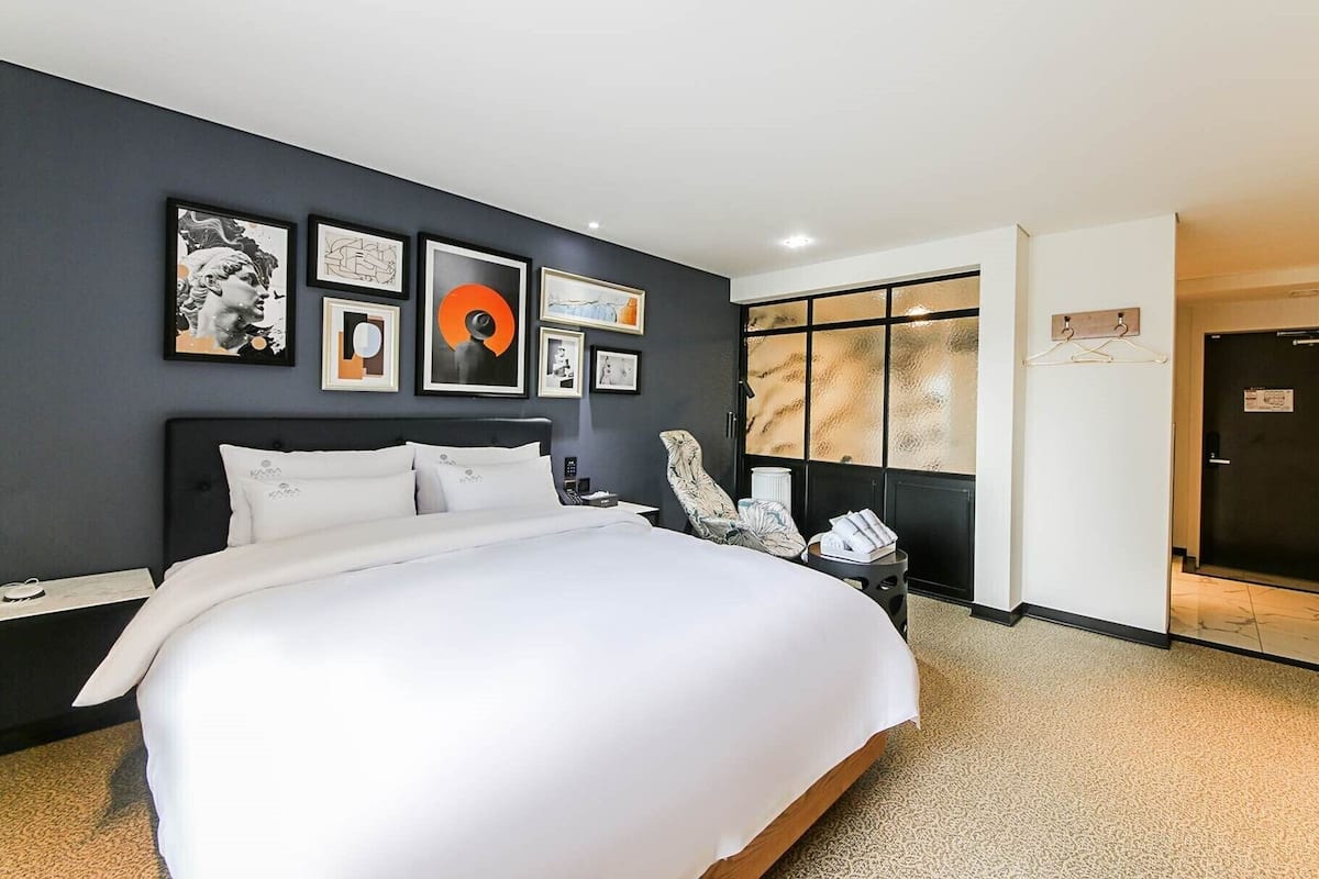 Premium kamer | Luxe beddengoed, Tempur Pedic-bedden, verduisterende gordijnen