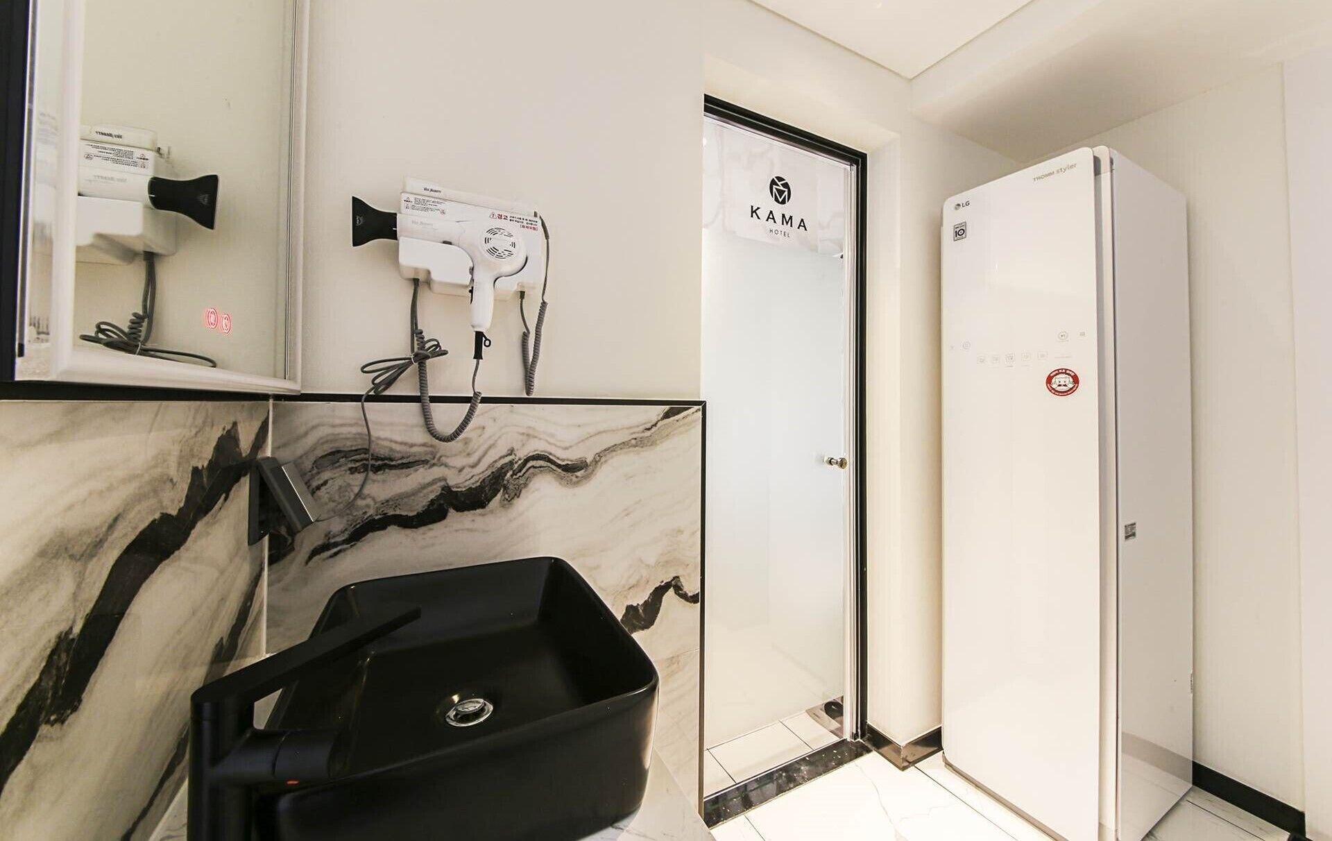 premium room | 1 bedroom, premium bedding, tempur-pedic beds, blackout curtains