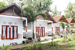 Front of property - Kubu Indah Guest House (Penida Island)