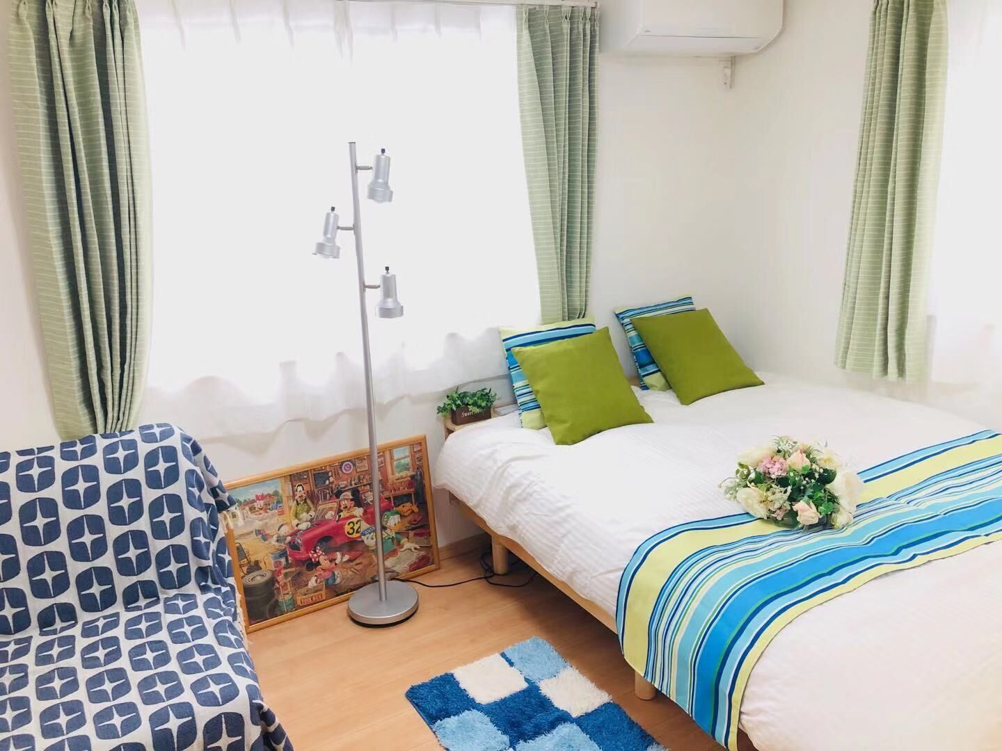 3 bedrooms, iron/ironing board, WiFi, bed sheets