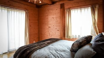 Chalet, 3 Bedrooms | 3 bedrooms, desk, iron/ironing board, free WiFi