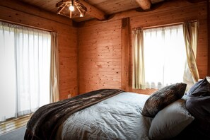 Chalet, 3 kamar tidur | 3 kamar tidur, meja kerja, setrika/meja setrika, dan Wi-Fi gratis