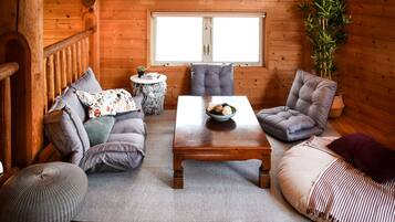 Chalet, 3 Bedrooms | Living area | Flat-screen TV, streaming services