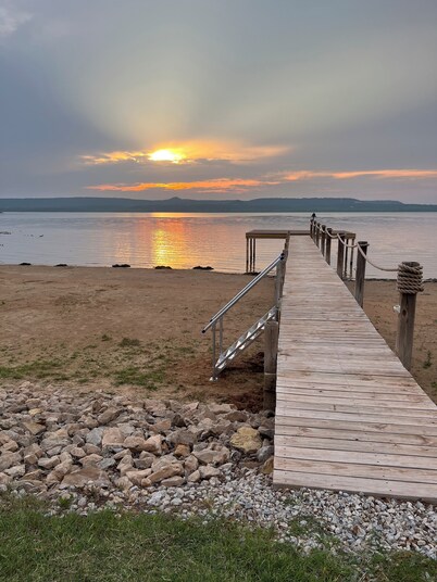 Azul Casa del Lago: Getaway to Possum Kingdom Lake on the Water