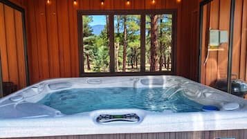 Bain à remous intérieur