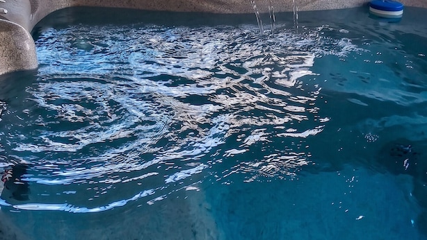 室內 SPA 浴池
