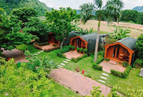 Front of property - Doan Gia Resort Phong Nha (Bo Trach)