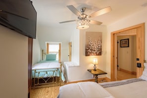5 bedrooms, in-room safe, iron/ironing board, free WiFi