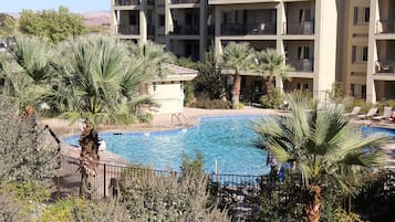 Udendørs pool, opvarmet pool