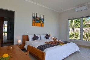 4 dormitorios, caja fuerte, tabla de planchar con plancha y wifi