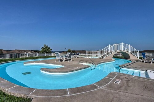 Fantastic 2BR 2 BA waterfront property in Lands End, Osage Beach!