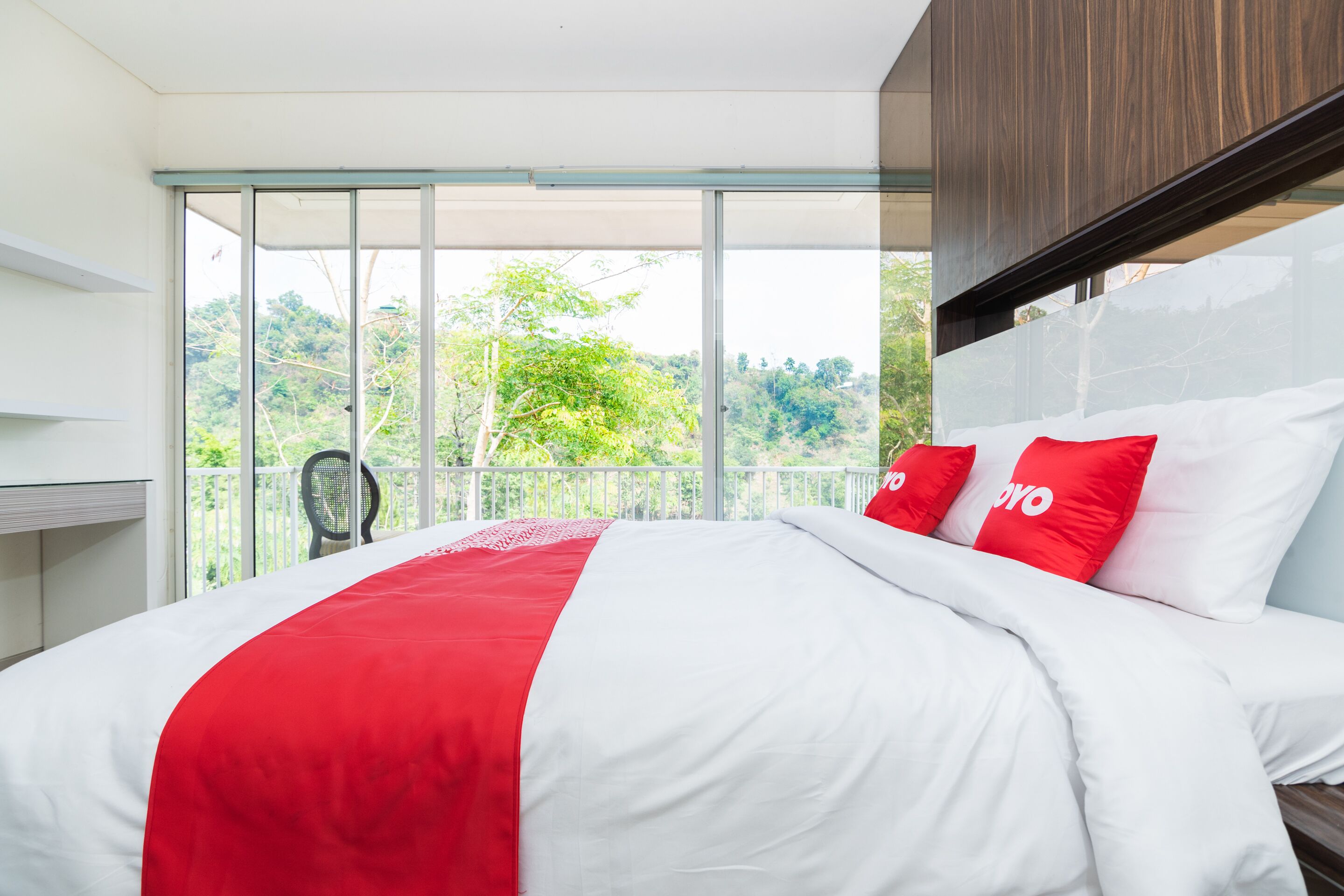 Phòng Suite Deluxe | 1 phòng ngủ, bàn, truy cập Internet không dây miễn phí, bộ trải giường 