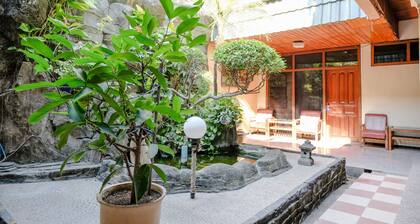 OYO 1761 Hotel Dirgahayu