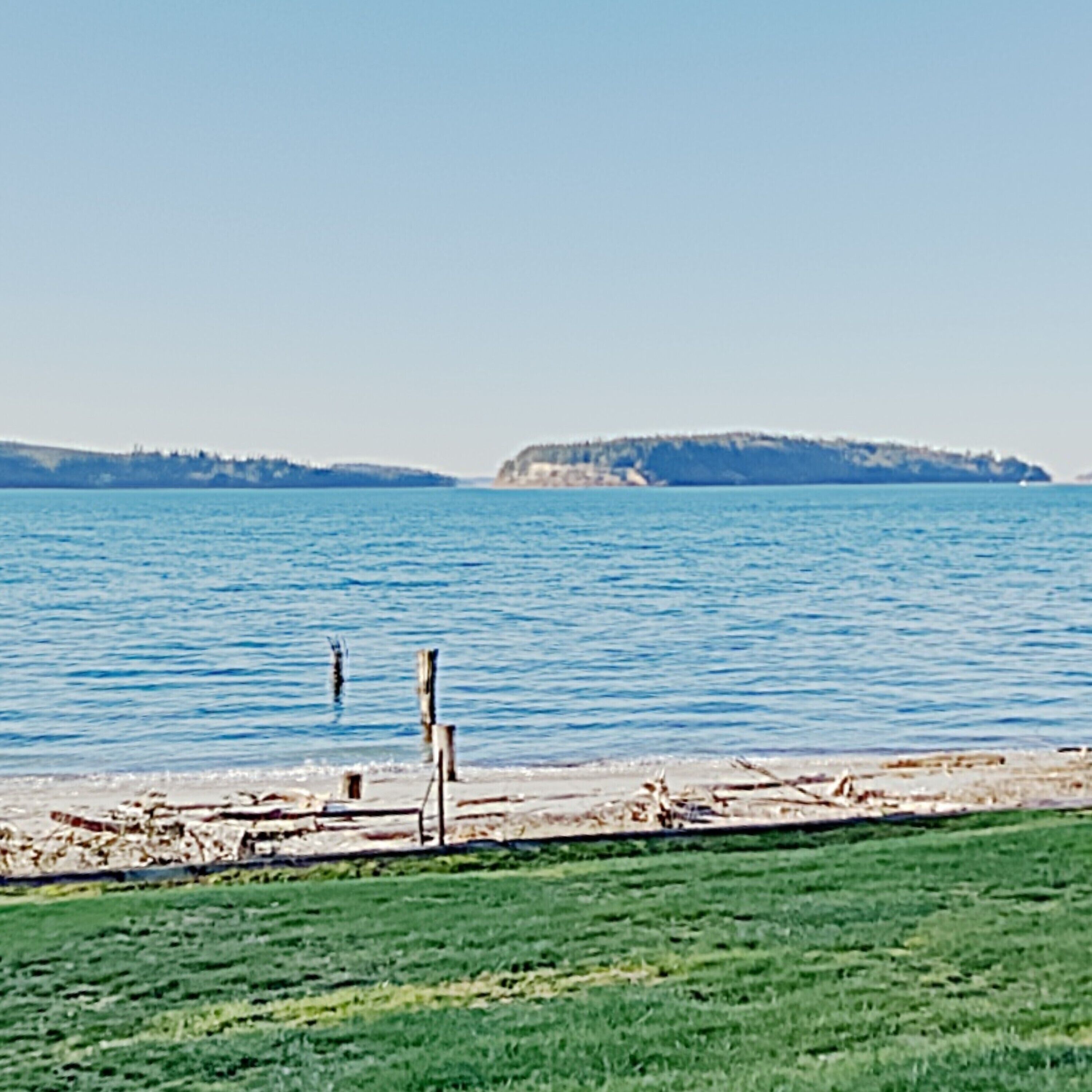 Poulsbo Beach Hideaway, Poulsbo, WA Vacation Rental Private vacation home ByOwner