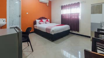 Deluxe Double Room | Free WiFi, bed sheets