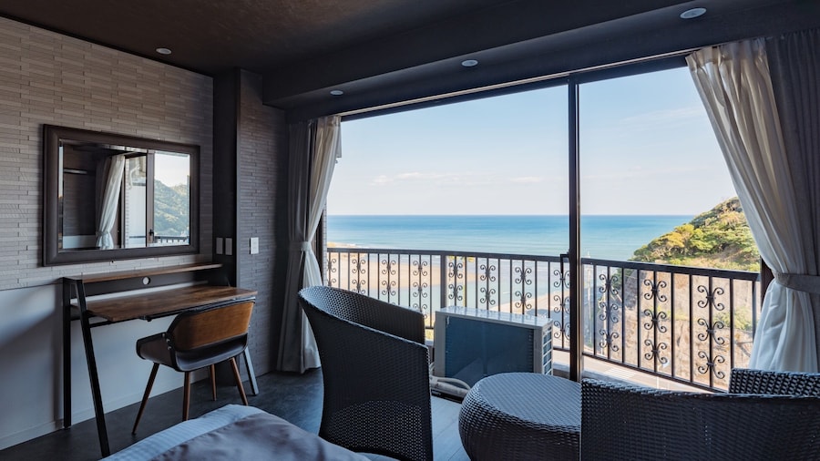 Hotel Seasons Nichinan