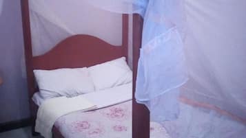 Kamar Double Standar untuk 1 Orang | Meja kerja dan Wi-Fi gratis