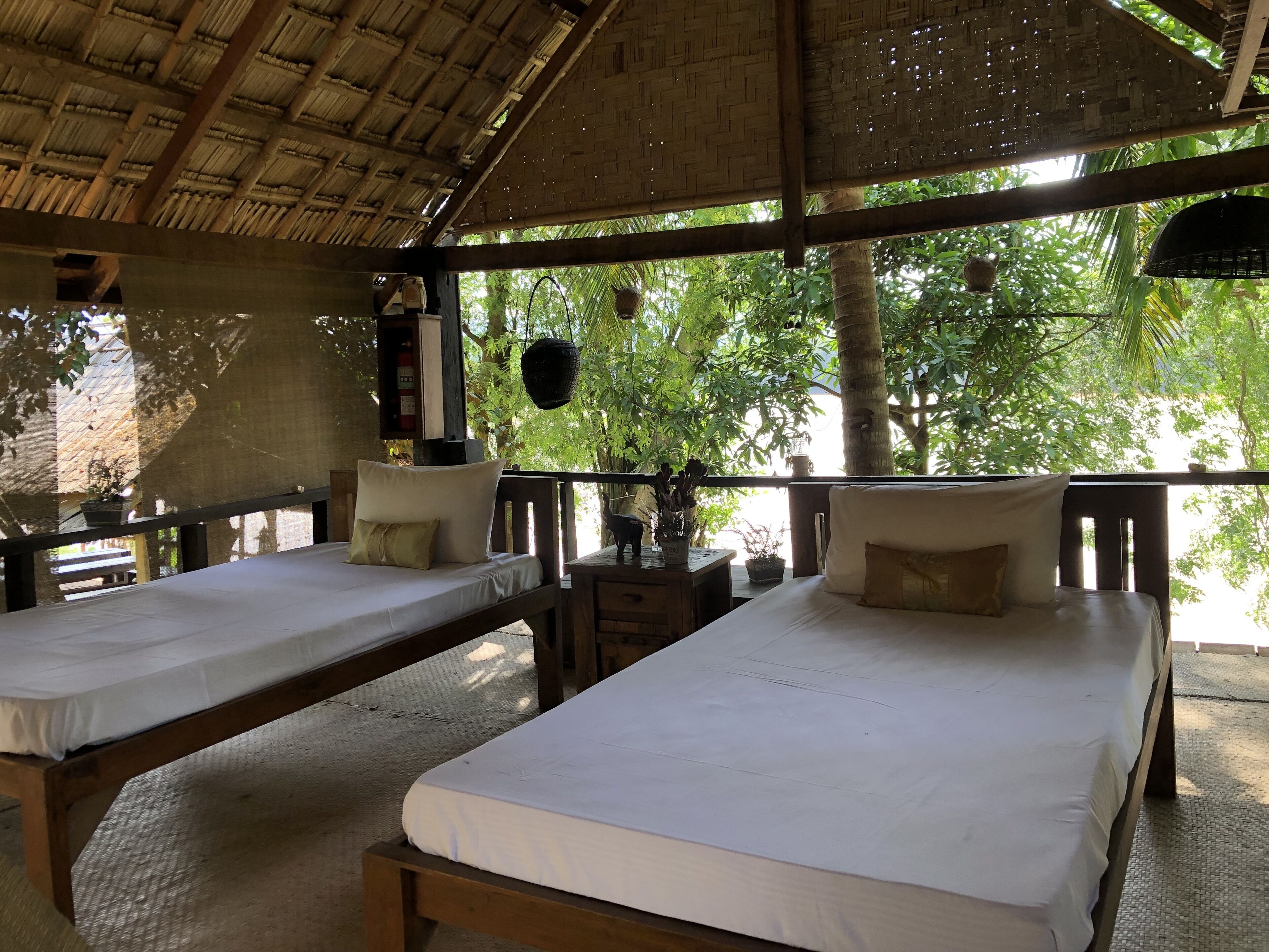 deep-tissue massages, thai massages