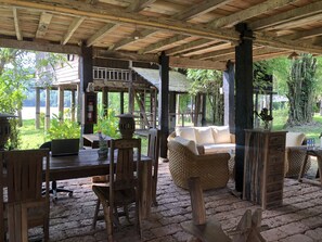 Reception - On The Mekong Resort (Luang Prabang)