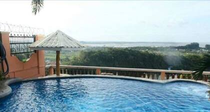 Makiling Heights PanoramicView Rest House