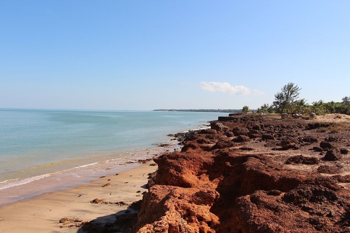 Red Dog's Retreat and Pup with a pool & ocean views. WiFi & Linen included — image 26