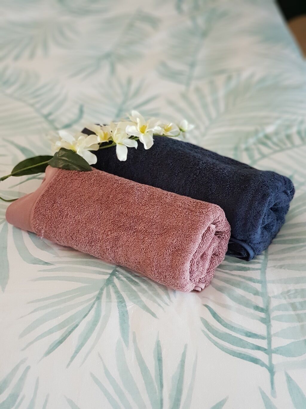 Red Dog's Retreat and Pup with a pool & ocean views. WiFi & Linen included — image 14