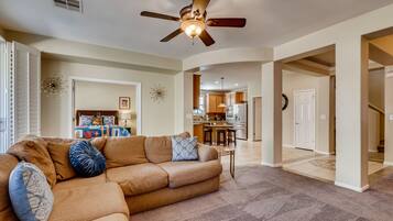 Smart TV, fireplace, video games, Netflix