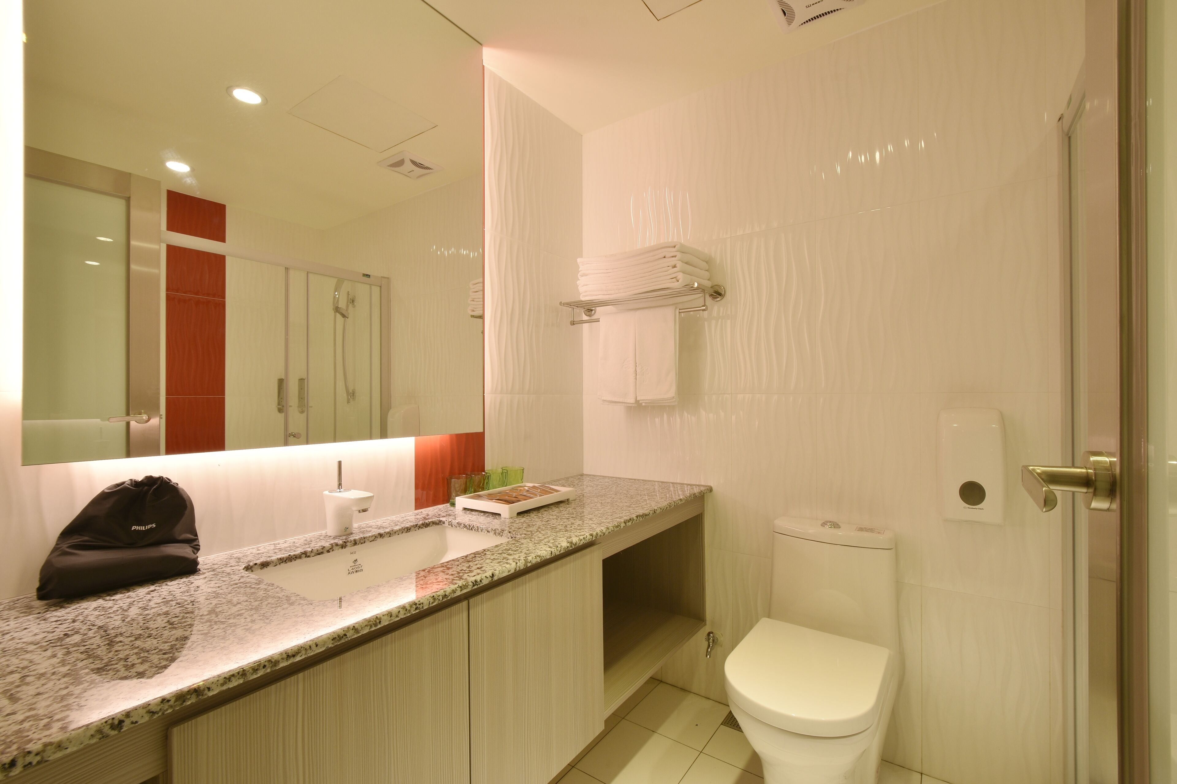 standard quadruple room | bathroom | shower, free toiletries, hair dryer, slippers