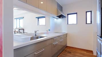 Luxury Room | Private kitchen