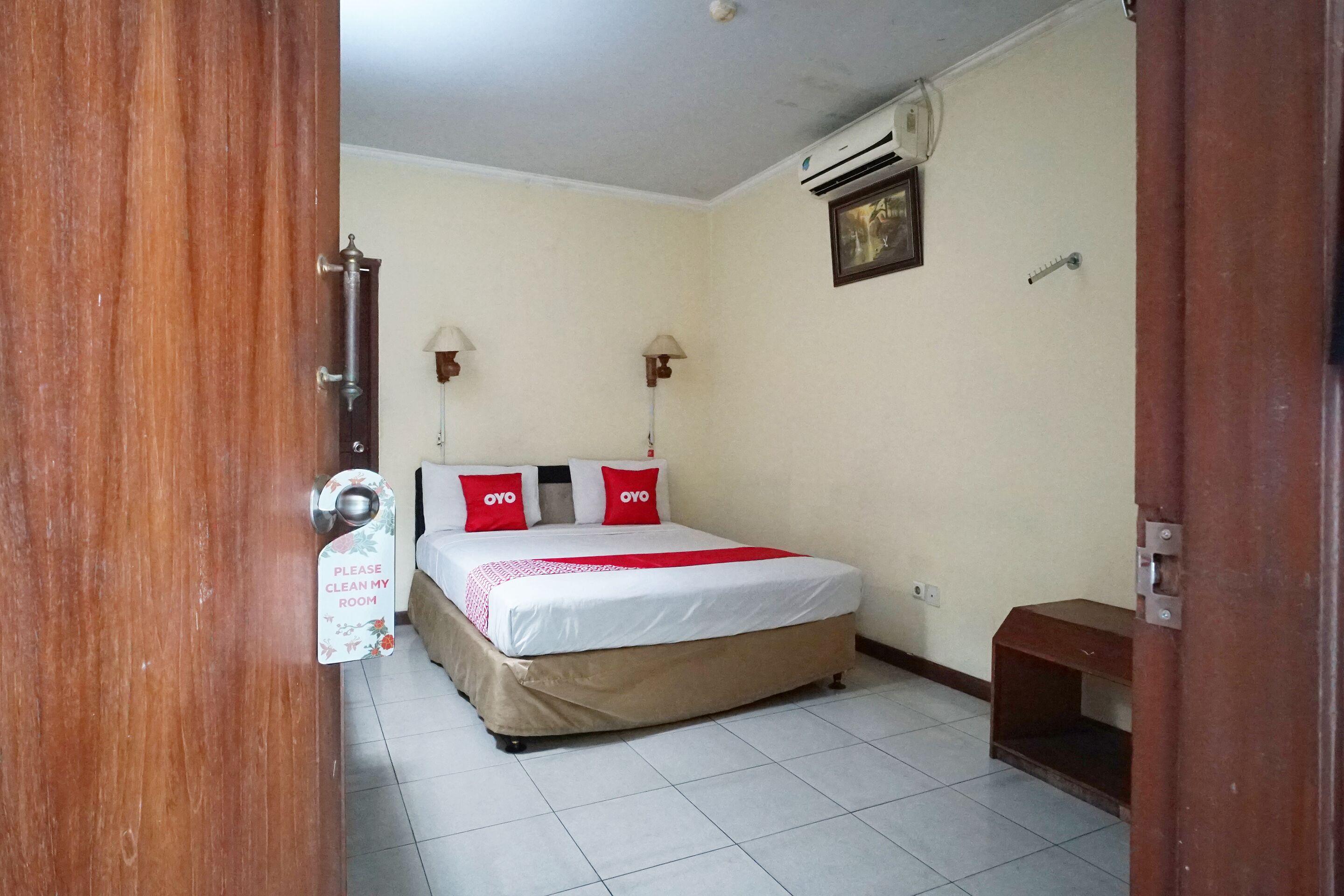 standard double room | free wifi, bed sheets