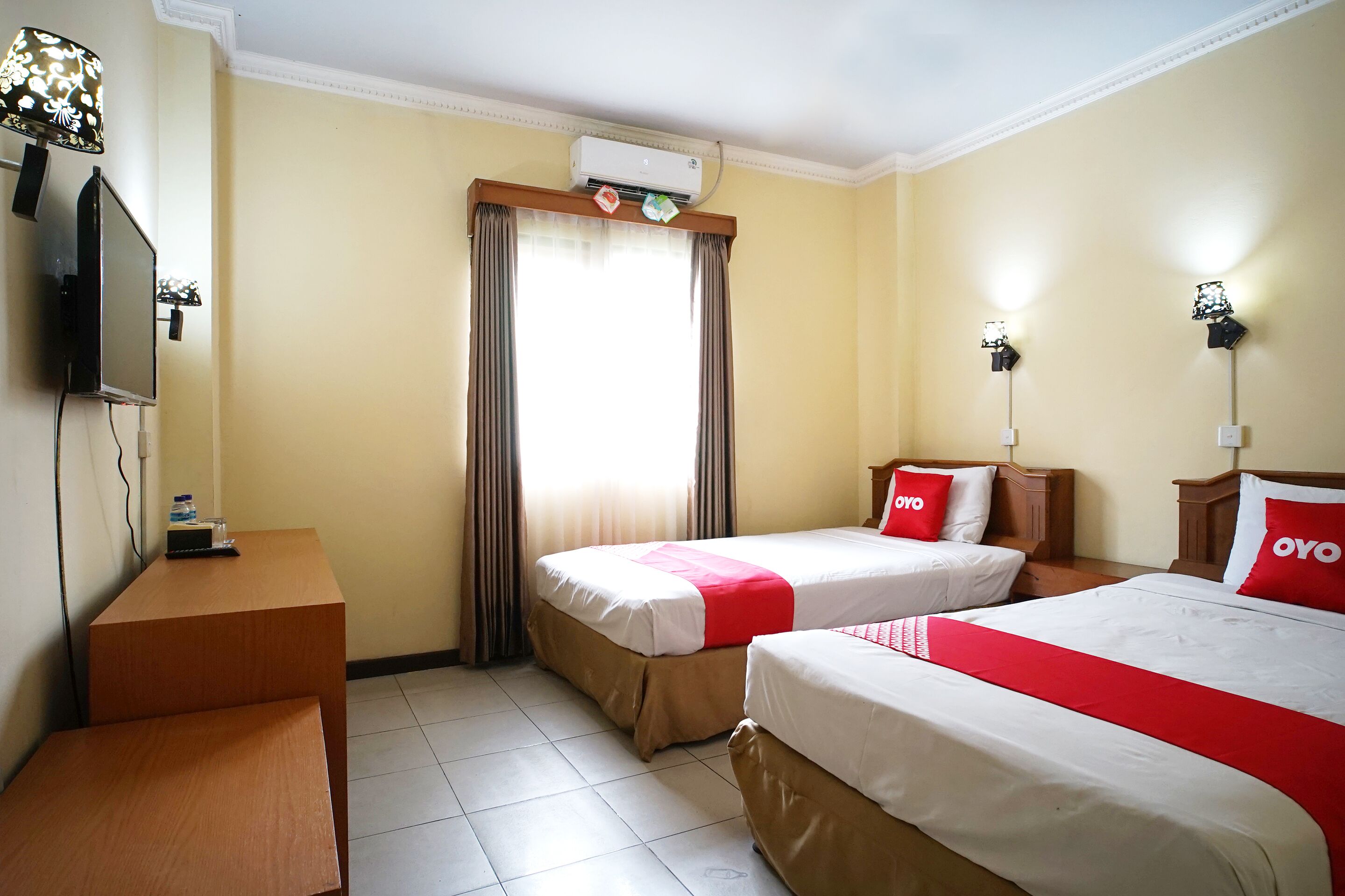 Kamar Twin Standar | Wi-Fi gratis dan seprai linen