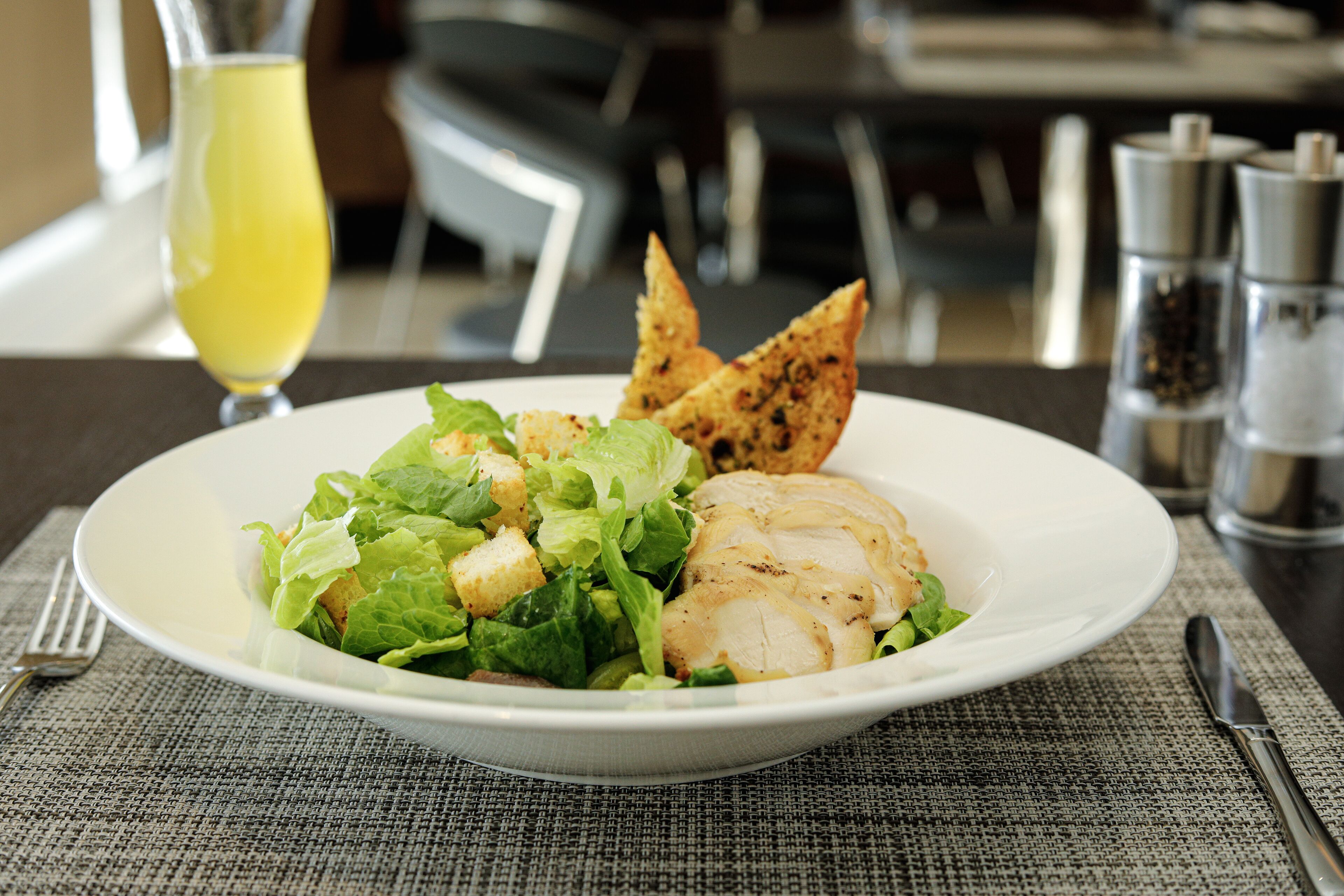 breakfast, lunch and dinner served