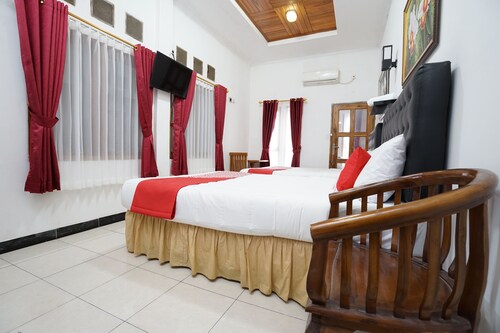 OYO 2021 Wisma Vandera Syariah