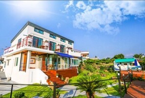 Exterior - Gloria Pension (Jeju City)