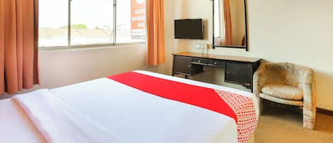Deluxe Double Room | 1 bedroom, desk, laptop workspace, free WiFi