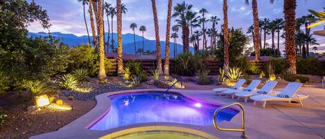 House, Multiple Beds (Modern Loma Vista) | Pool