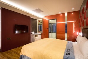 Habitación exclusiva doble, bañera de hidromasaje | Decoración individual, escritorio, wifi gratis