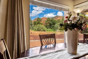 Dining - Home with Golf Course Views! Klondike - S030 (Sedona)