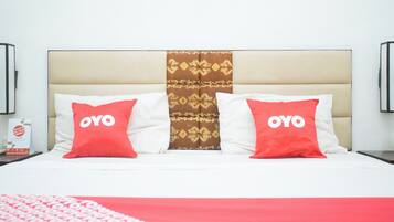 1 bedroom, desk, free WiFi, bed sheets